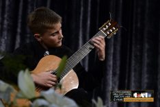 PAL-200511-437-Eugen Pranjić, gitara II. S