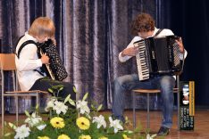PAL-16511-171-M. Ambrozić - M. Kovačević,duet harmonika V. O
