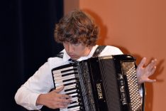 PAL-16511-172-M. Ambrozić - M. Kovačević,duet harmonika V. O